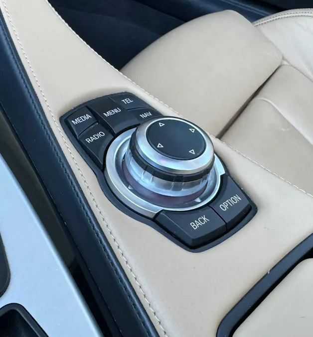 BMW M6 Cabrio Drivelogic
