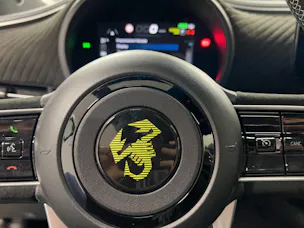 Fiat 500 Abarth BEV Turismo 155 PS