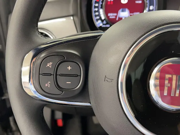 Fiat 500C Dolcevita 1.0 Hybrid