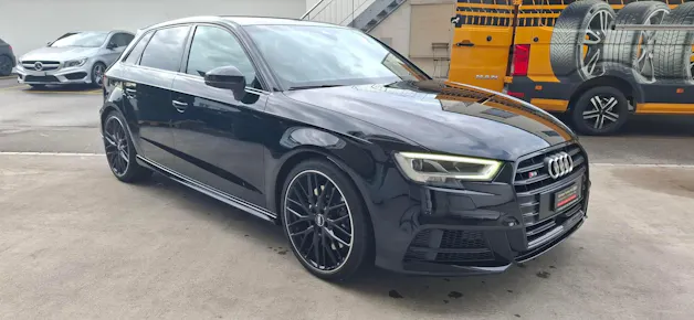Audi S3 Sportback 2.0 TFSI quattro S-tronic