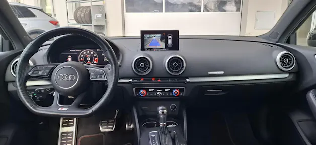 Audi S3 Sportback 2.0 TFSI quattro S-tronic