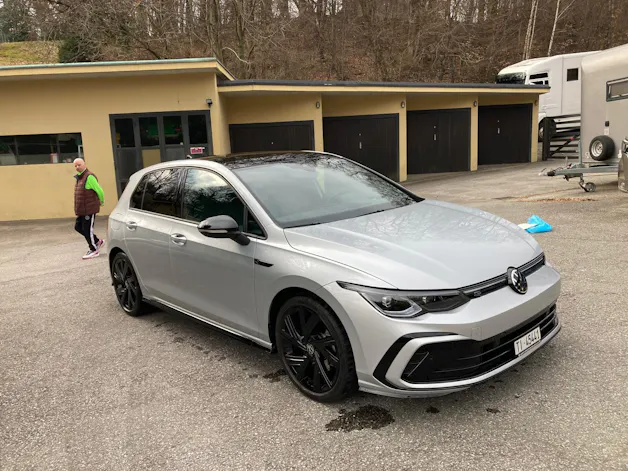 VW Golf 1.5 eTSI mHEV ACT R-Line DSG