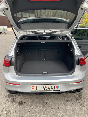 VW Golf 1.5 eTSI mHEV ACT R-Line DSG