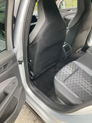 VW Golf 1.5 eTSI mHEV ACT R-Line DSG