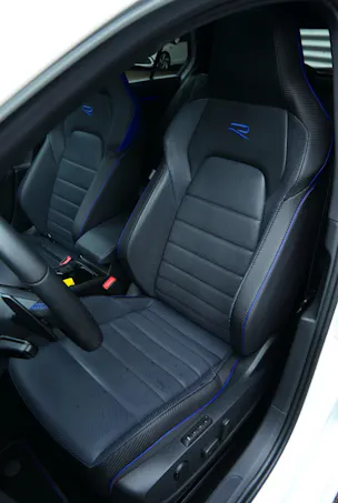 VW Golf 2.0 TSI R DSG 4Motion R Performance