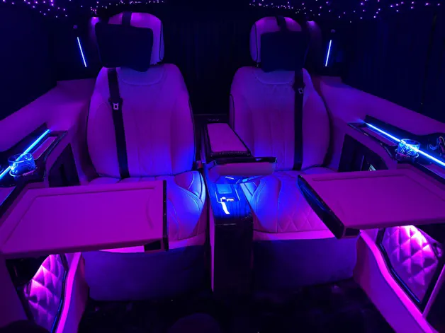 Mercedes-Benz V 300d VIP Luxe Extralong 4Matic