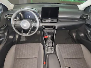 Toyota Yaris 1.5 VVT-i HSD Trend