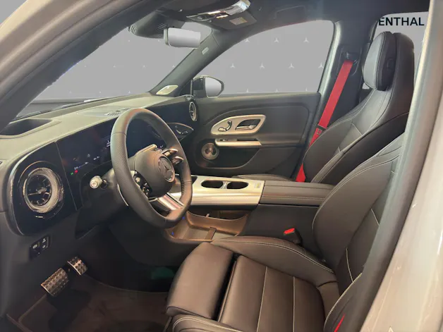 Mercedes-Benz GLB 350 4MATIC with EQ Technology