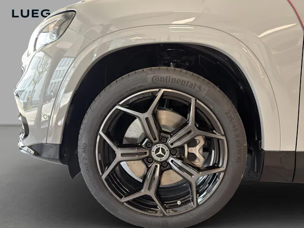Mercedes-Benz GLB 350 4MATIC with EQ Technology