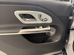 Mercedes-Benz GLB 350 4MATIC with EQ Technology