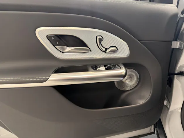 Mercedes-Benz GLB 350 4MATIC with EQ Technology