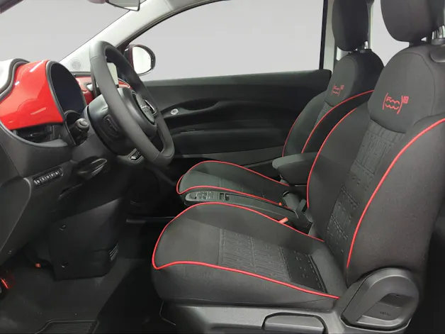 Fiat 500 3+1 electric 87 kW Red Swiss Edition
