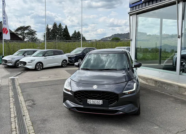 Suzuki Swift 1.2 Tradizio Hybrid CVT