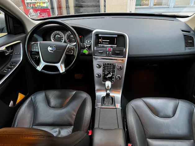Volvo XC60 D5 AWD Momentum Geartronic
