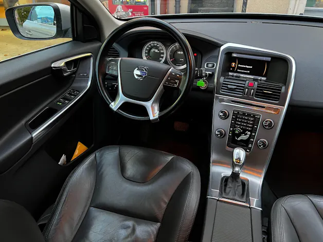 Volvo XC60 D5 AWD Momentum Geartronic
