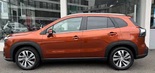 Suzuki S-Cross 1.5 Compact Top Hybrid 4x4
