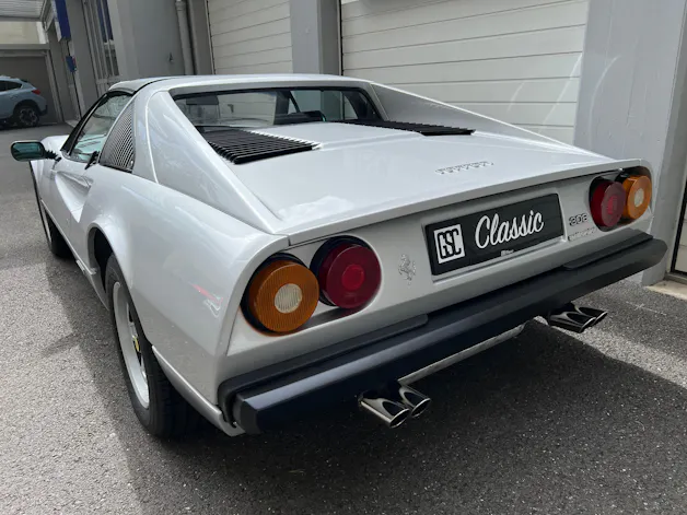 Ferrari 308 GTS 4V