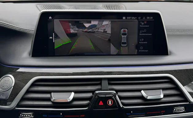 BMW M760Li xDrive Sport Getriebe