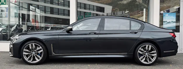 BMW M760Li xDrive Sport Getriebe