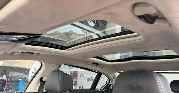 BMW M760Li xDrive Sport Getriebe