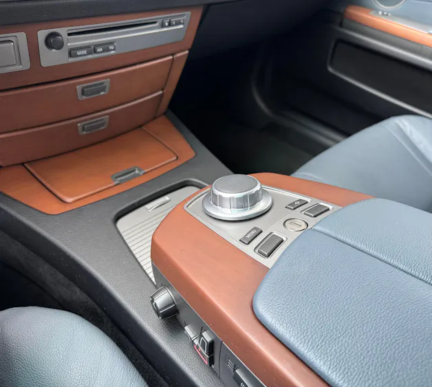 BMW 740i L