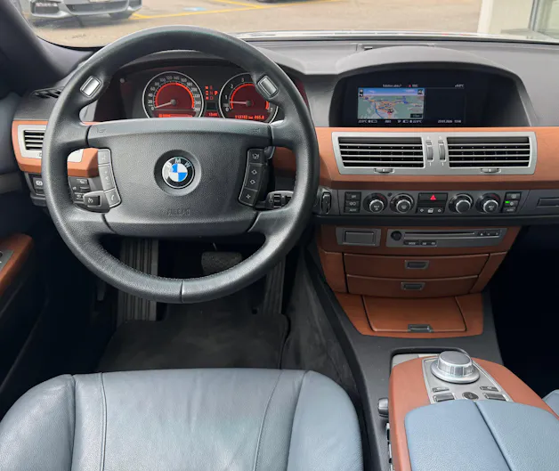BMW 740i L