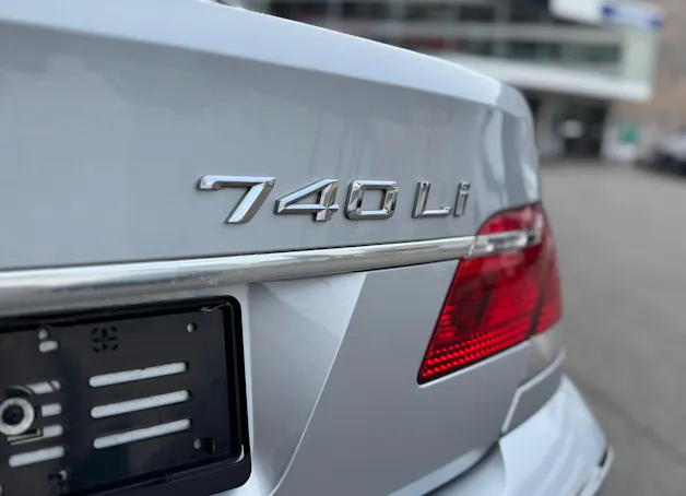 BMW 740i L
