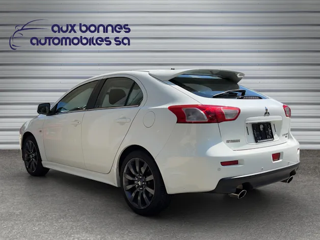 Mitsubishi Lancer Sportback 2.0 Ralliart S 4WD TC-SST