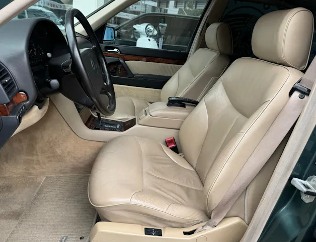 Mercedes-Benz 300 SEL Automatic