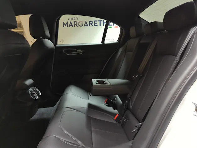 Alfa Romeo Giulia 2.0 Ti Q4 AT8