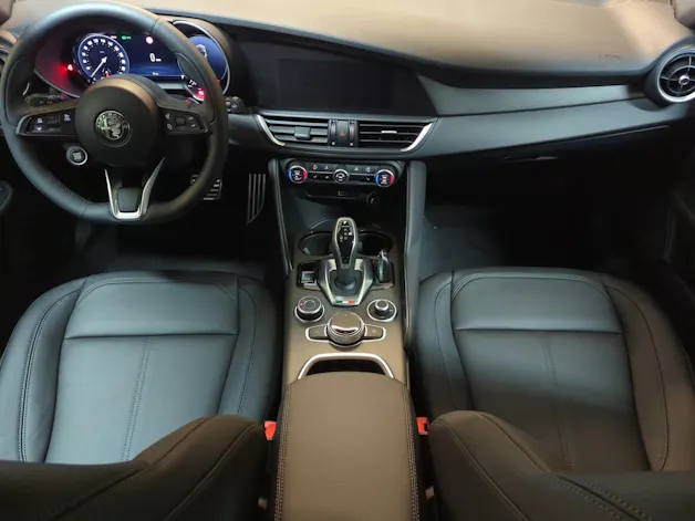 Alfa Romeo Giulia 2.0 Ti Q4 AT8