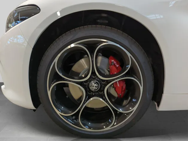 Alfa Romeo Giulia 2.0 Ti Q4 AT8