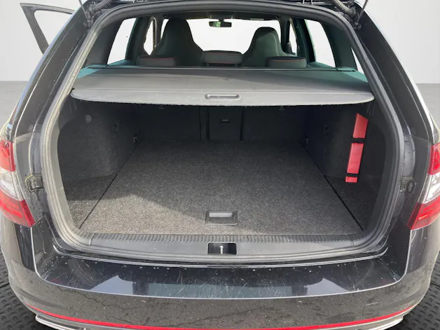 Škoda Octavia Combi 2.0 TSI RS DSG