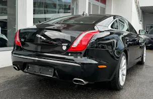 Jaguar XJ 3.0 V6 S/C Premium Luxury Automatic AWD