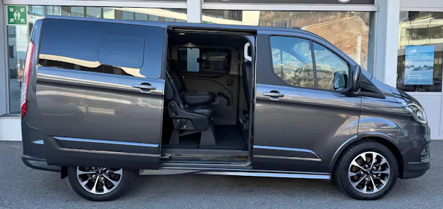 Ford Tourneo Custom 320 L1H1 Sport HEV2