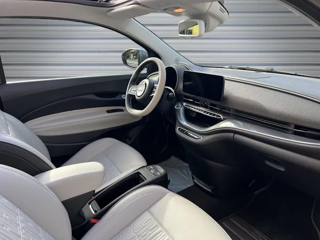 Fiat 500 C electric 87 kW La Prima