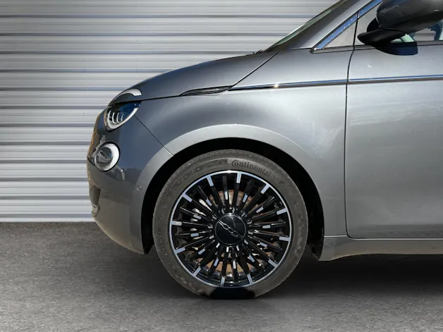 Fiat 500 C electric 87 kW La Prima