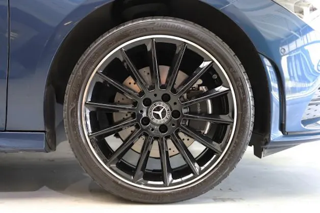 Mercedes-Benz CLA SB 250 e AMG Line