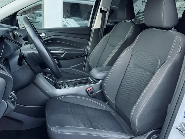 Ford Kuga 1.5 Business 2WD