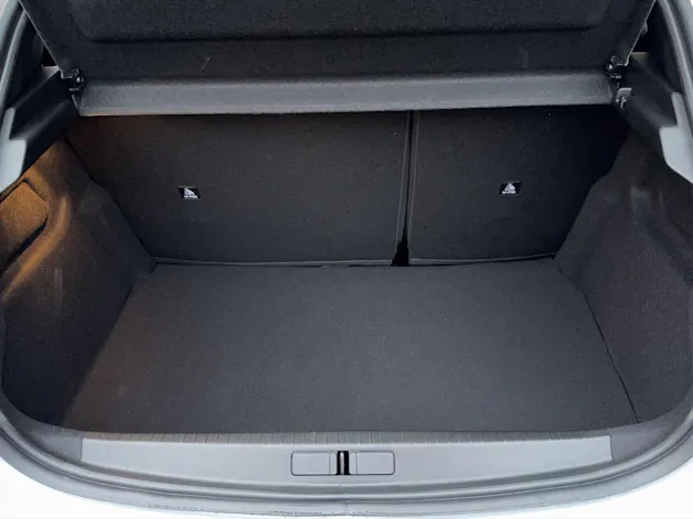 Peugeot 208 NEW 1.2 MHEV 110 Style