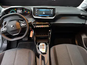 Peugeot 208 NEW 1.2 MHEV 110 Style