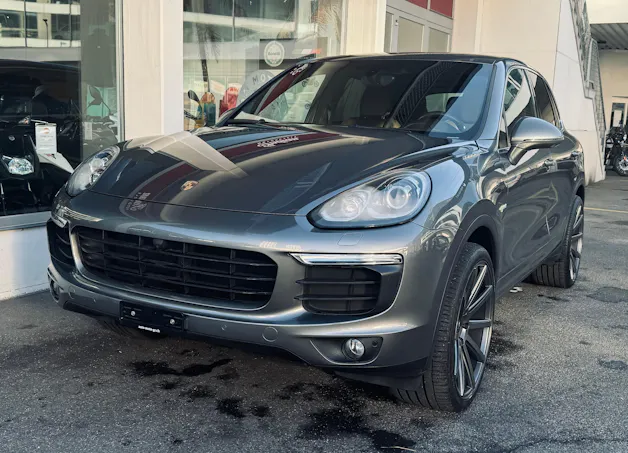 Porsche Cayenne S E-Hybrid