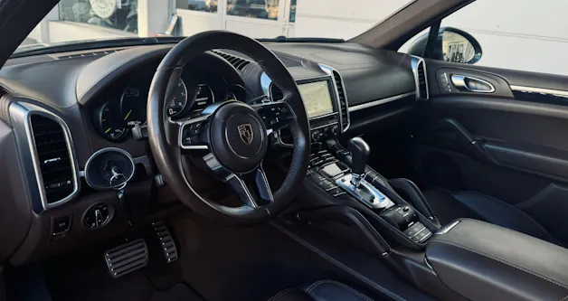 Porsche Cayenne S E-Hybrid
