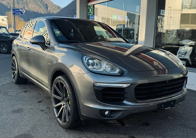 Porsche Cayenne S E-Hybrid