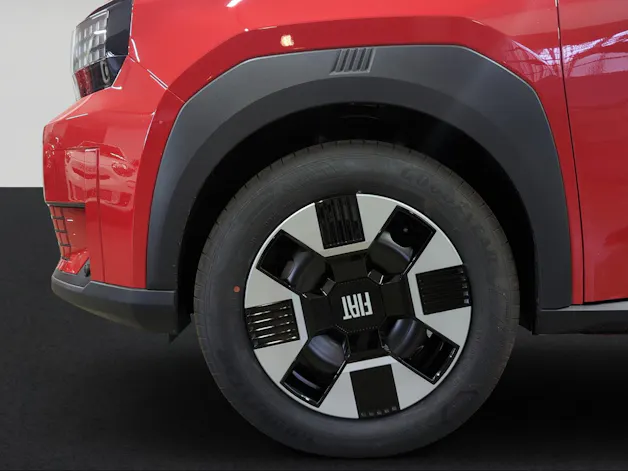 Fiat Grande Panda 1.2T Icon + Tech Paket 110 PS