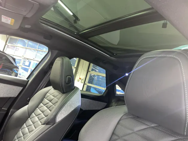 Peugeot 3008 NEW 73kWh GT