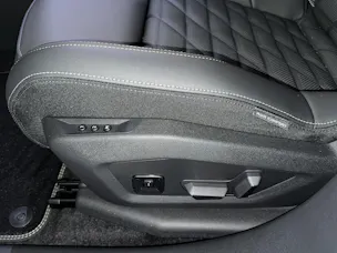 Peugeot 3008 NEW 73kWh GT