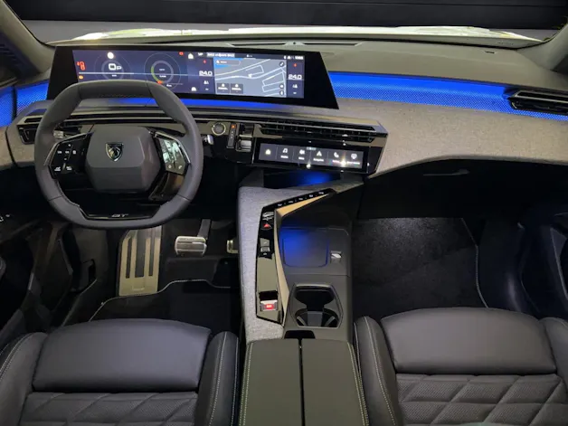 Peugeot 3008 NEW 73kWh GT