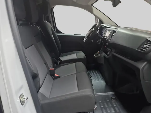 Fiat E-Scudo L2 50 kWh Base Swiss Edition