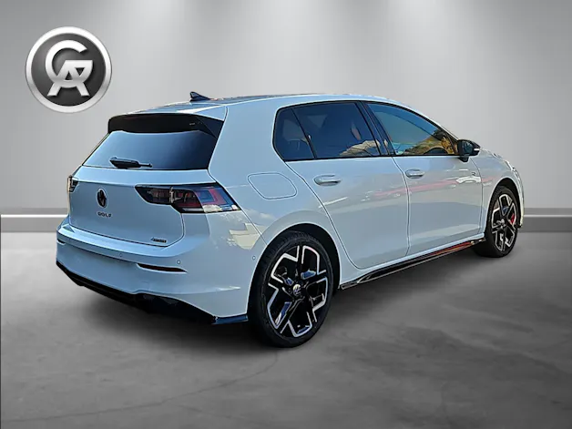VW Golf 2.0 TSI R-Line DSG 4 Motion